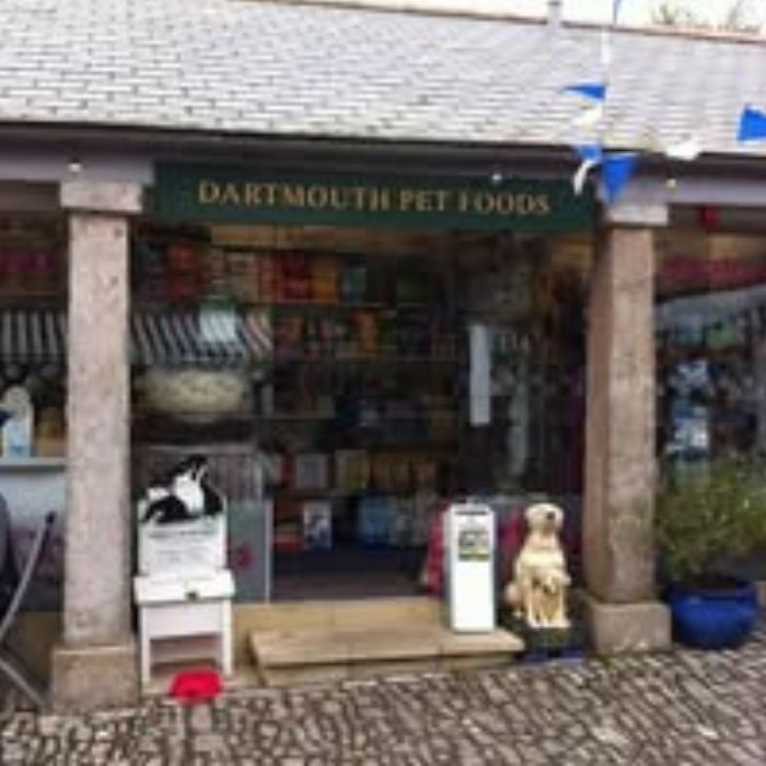 logo template for DDCC website (1) Dartmouth Pet Foods